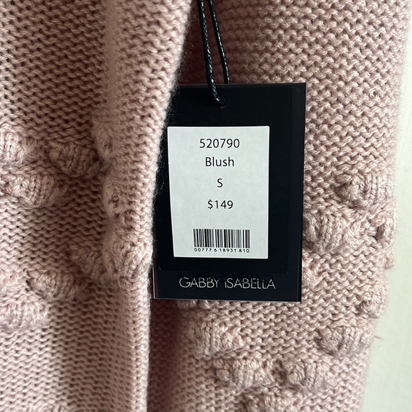 *NEVER WORN* Blush Heart Sweater - Picture 3 of 3